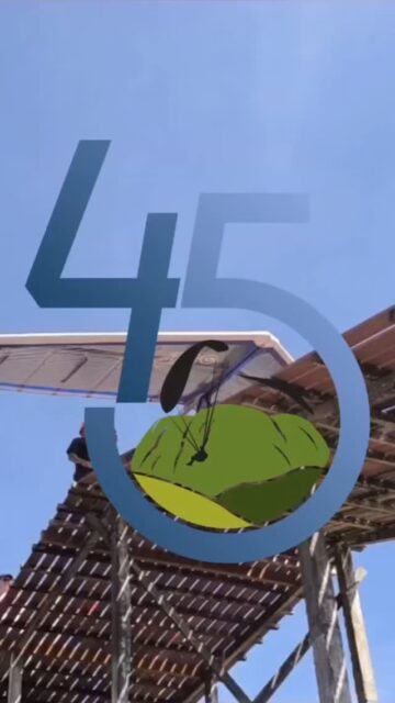Há 45 anos, o céu de Porciúncula nunca mais foi o mesmo… 🪂✨

No dia 22 de agosto de 1981, o piloto Jean Eging fez história ao realizar o primeiro voo de asa-delta na cidade. O que começou como um sonho pioneiro se transformou na identidade de uma região inteira! 🌄

Hoje, Porciúncula é referência e tida como o verdadeiro Paraíso do Voo Livre, reunindo pilotos e apaixonados pelo esporte do Brasil inteiro para colorir nossos céus. ☁️🦅

📍 Você já teve a experiência de voar ou ver esse espetáculo de perto? Contem nos comentários qual foi a sensação!

👇 Gostou do vídeo? 📌 Salve este post para não esquecer de visitar a rampa na sua próxima viagem! ✈️ Compartilhe com aquele amigo que toparia saltar de asa-delta ou parapente com você! 🔔 Siga o perfil [@seu.perfil] para acompanhar mais conteúdos, paisagens incríveis e bastidores do voo livre!

#Porciuncula #VooLivre #AsaDelta #Parapente #ParaisoDoVooLivre TurismoRJ EsporteRadical Aventura VooLivreBrasil ReelsBrasil HistoriaDoVooLivre