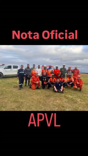 NOTA À IMPRENSA E AO PÚBLICO EM GERAL
QUINTA REVOADA PARAÍSO DO VOO LIVRE
A Associação Paraíso do Voo Livre (APVL), responsável pela realização da 5ª Revoada Paraíso do Voo Livre, ocorrida em Porciúncula-RJ nos dias 22 e 23 de agosto de 2026, vem a público esclarecer informações que estão sendo divulgadas de forma imprecisa por alguns veículos de comunicação e redes sociais a respeito de uma ocorrência registrada durante o evento.
A Quinta Revoada Paraíso do Voo Livre estava programada para os dias 22 e 23 de agosto.
No dia 22, após a avaliação das condições meteorológicas, a organização decidiu, por critérios de segurança, cancelar as atividades de voo previstas para aquele dia.
A decisão demonstra o compromisso da APVL com a segurança dos pilotos, equipes de apoio e público, uma vez que, no voo livre, a avaliação das condições meteorológicas é um dos principais critérios para a realização das atividades.
No dia 23 de agosto, as condições meteorológicas apresentavam-se favoráveis e adequadas para a prática do voo livre, e as atividades do evento foram realizadas normalmente.
Durante as atividades de voo, um piloto visitante, com mais de 15 anos de experiência na prática do voo livre, realizou sua decolagem normalmente.
Pouco depois, já em voo e ao sobrevoar a região de mata localizada à frente da rampa, ocorreu um colapso da asa.
Diante da situação, o piloto realizou imediatamente o procedimento de emergência previsto para esse tipo de ocorrência, acionando o seu equipamento reserva.
Após a abertura do reserva, o piloto acabou ficando retido na copa de uma árvore, em uma área de mata, sendo necessária uma operação de resgate em altura.
É importante esclarecer que a ocorrência foi pontual e não esteve relacionada às condições meteorológicas que permitiram a realização das atividades naquele dia. O piloto, diante da situação, adotou os procedimentos de segurança adequados, incluindo o acionamento do equipamento reserva.
Continua no comentário fixado....