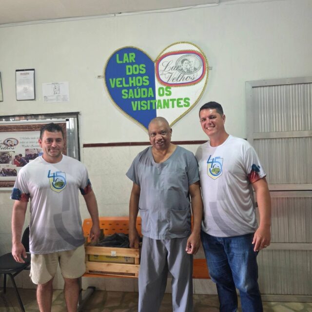 Transformando imprevistos em solidariedade! 🪂❤️

Devido ao cancelamento das provas da 5 Revoada no sábado, dia 22/08, os alimentos que seriam utilizados na revoada foram redirecionados para quem mais precisa. Realizamos a doação para o Lar dos Velhos Antônio e Jacinta Shuartz Vieira e para a Creche Municipal Vovó Dninha.

A APVL reforça seu compromisso social e a importância de apoiar a nossa comunidade em todos os momentos. Voar alto também é estender a mão. Agradecemos a todos pelo carinho e pela compreensão!

#APVL #AçãoSocial #Solidariedade #VooLivre #Parapente Comunidade